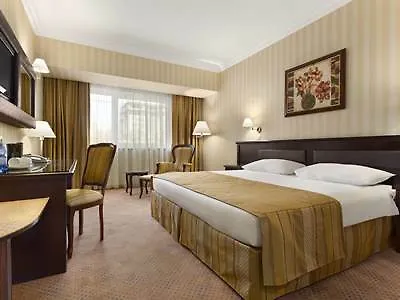 Ramada Hotel & Suites By Wyndham Bucharest North 4*,