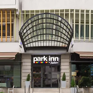 Park By Radisson & **** Bukarest