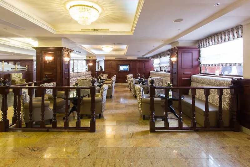 Ramada Hotel & Suites By Wyndham Bucharest North 4*,