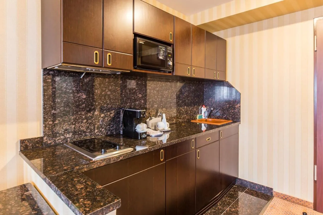 Ramada Hotel & Suites By Wyndham Bucharest North