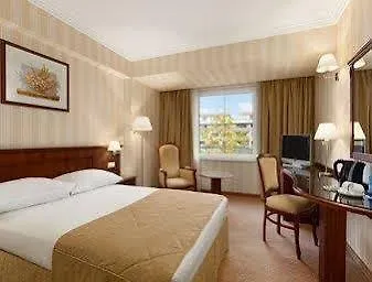 Ramada Hotel & Suites By Wyndham Bucharest North