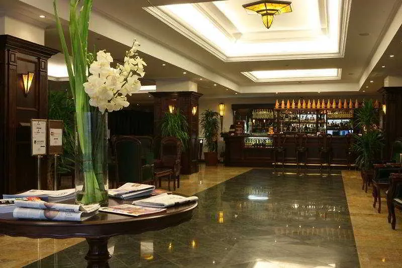 Ramada Hotel & Suites By Wyndham Bucharest North